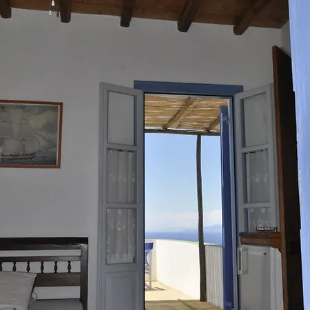 Kyma Sto Phos 3* Folégandros