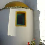 Kyma Sto Phos Folégandros