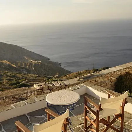 Kyma Sto Phos Folégandros