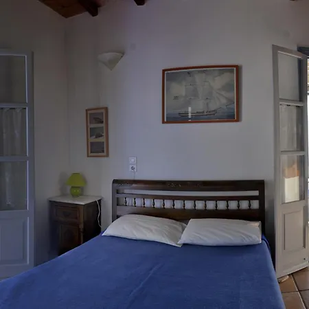 Kyma Sto Phos Гостевой дом 3*